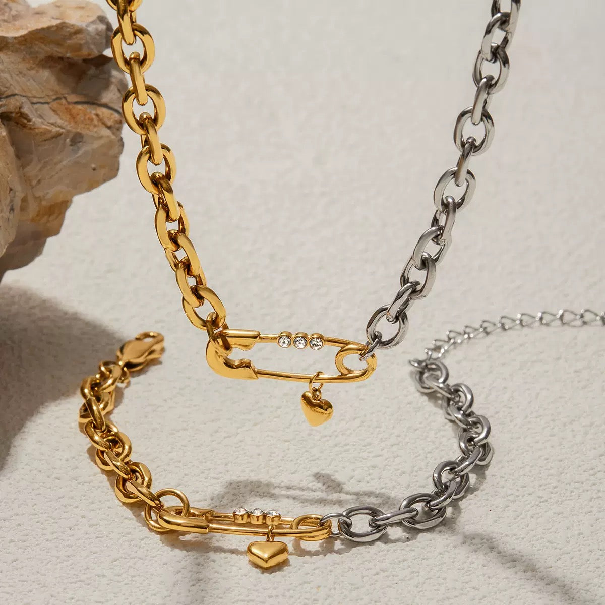 Elaris Pins |Safety Pin Bracelet