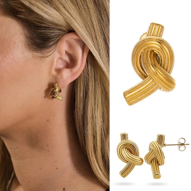 Knot Reverie | Exaggerated Knotted Stud Earrings