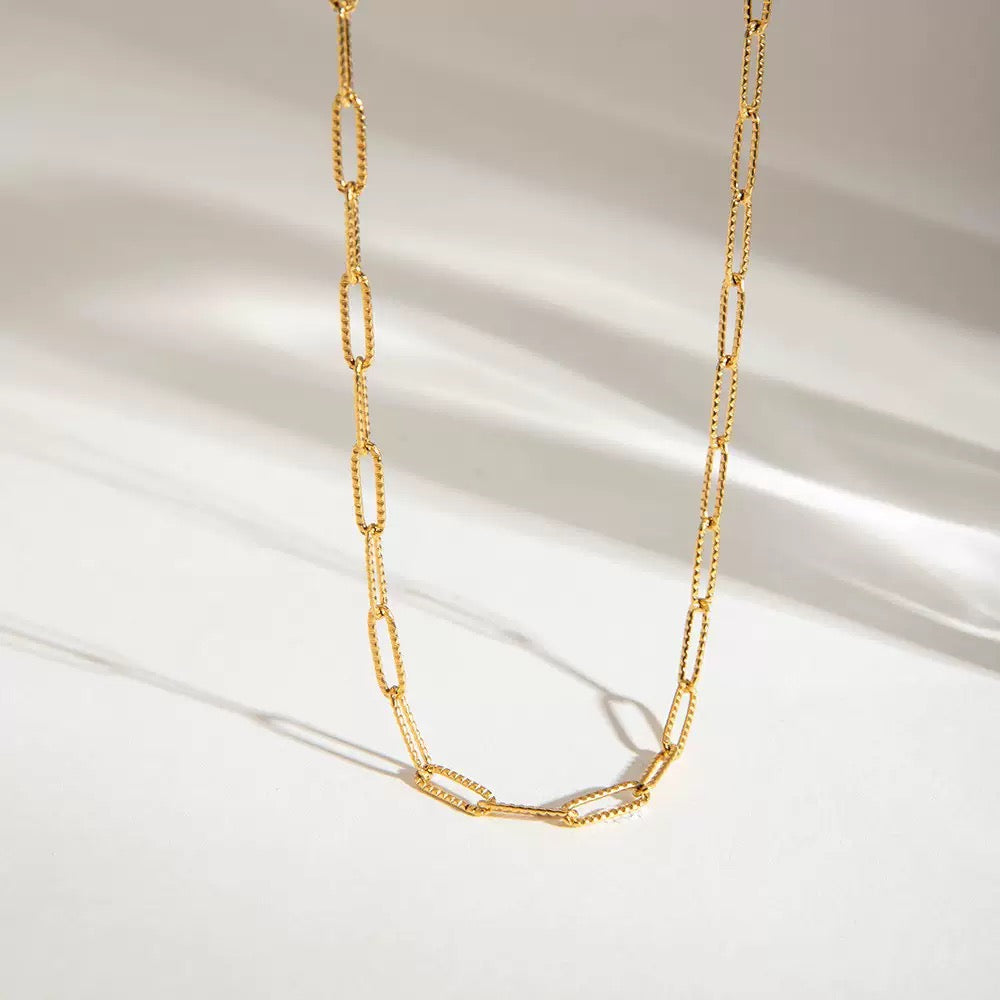 Miri Links | Mini Paper Clip Stackable Necklace